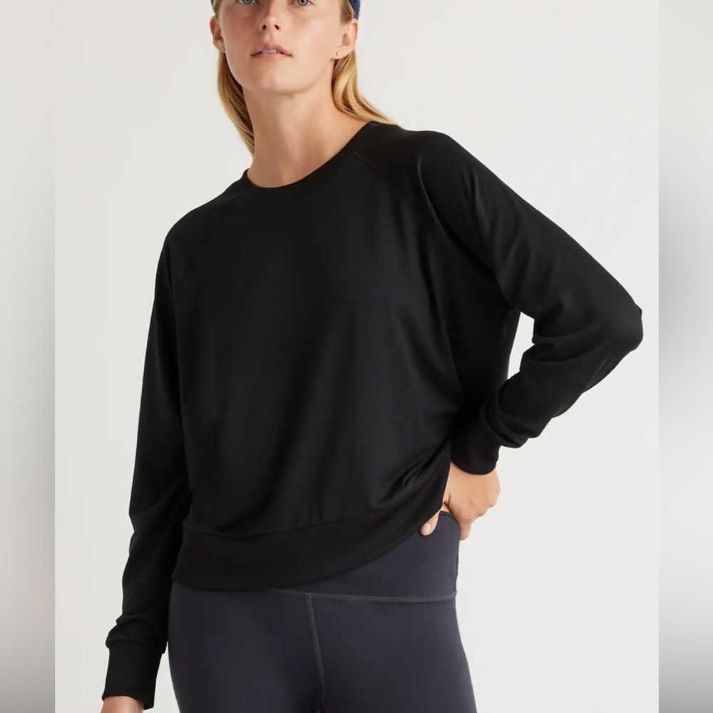 Quince Flow knit pullover crew  Black Long Sleeve Top L